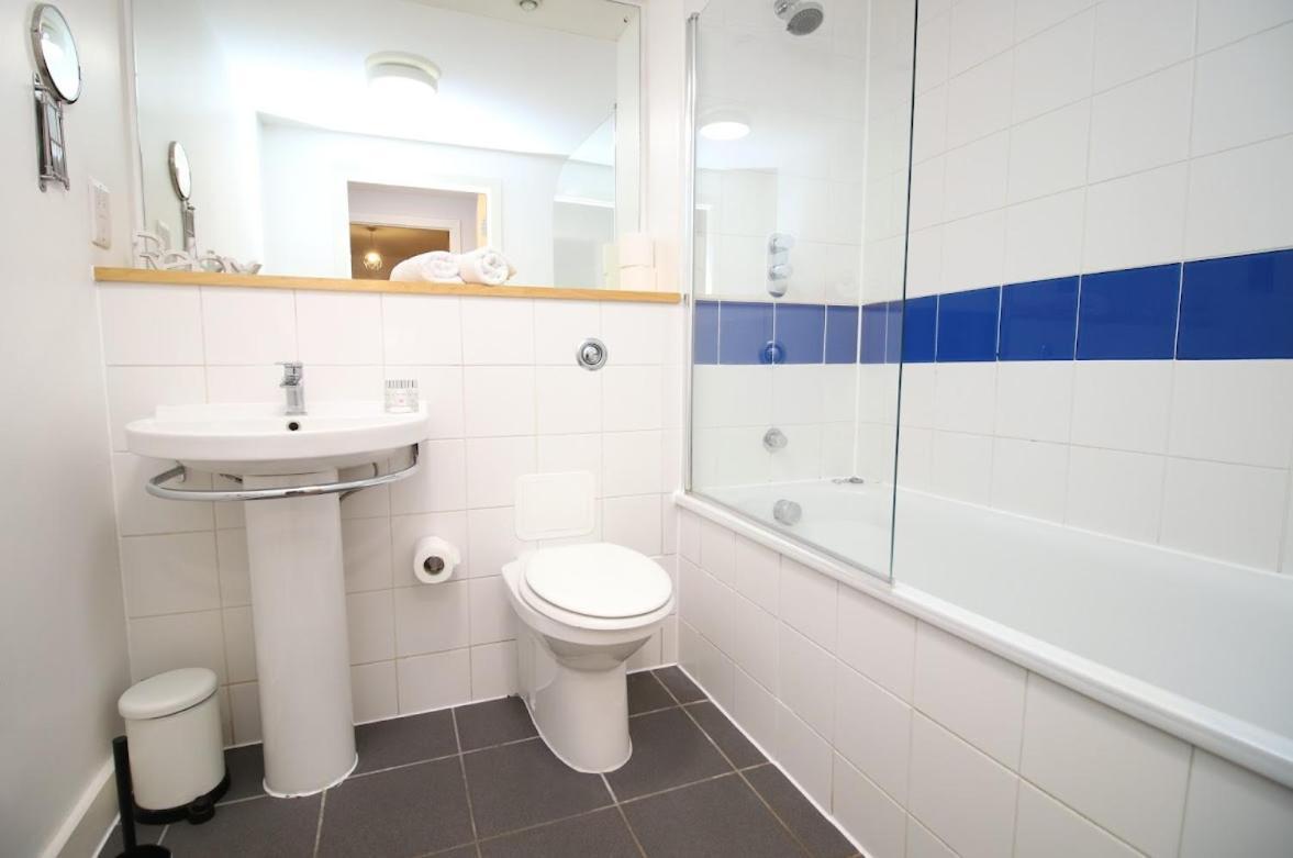 Hamilton Court 1Bedroom Apartment, Bright And Central Location With Balcony And Wi-Fi Bristol Eksteriør billede