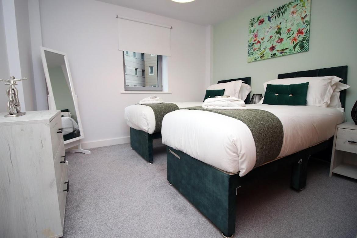 Hamilton Court 1Bedroom Apartment, Bright And Central Location With Balcony And Wi-Fi Bristol Eksteriør billede