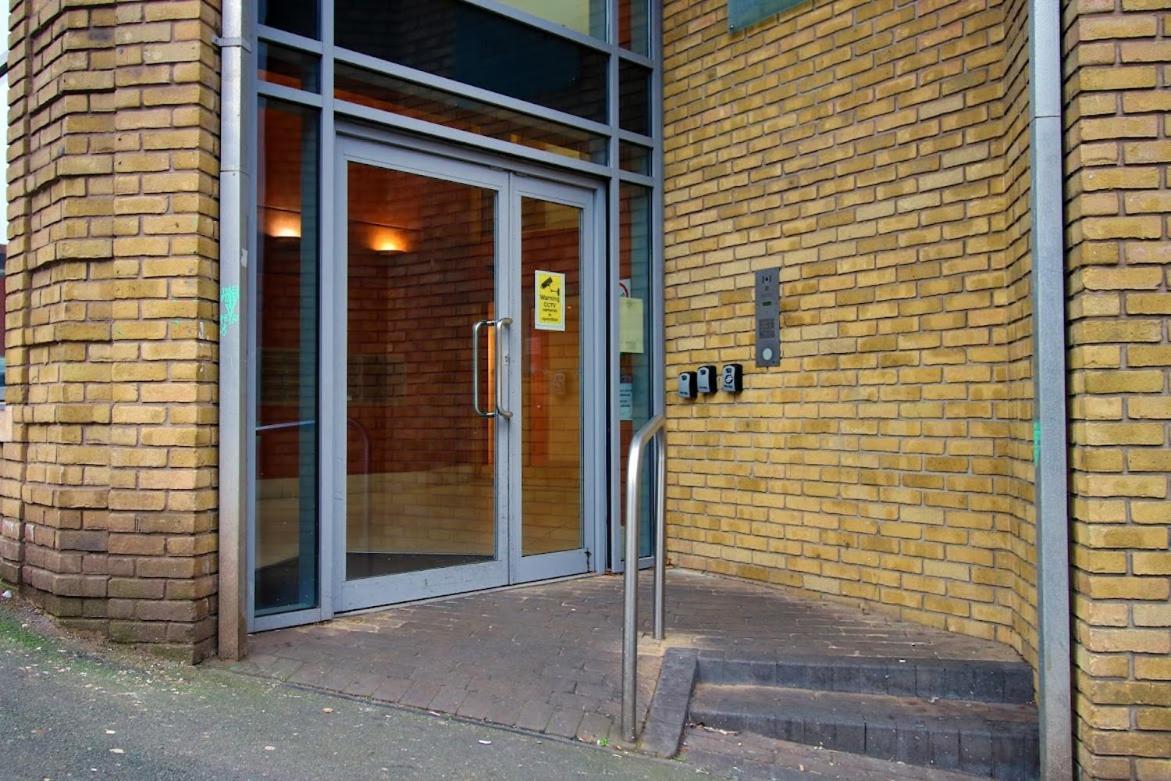 Hamilton Court 1Bedroom Apartment, Bright And Central Location With Balcony And Wi-Fi Bristol Eksteriør billede
